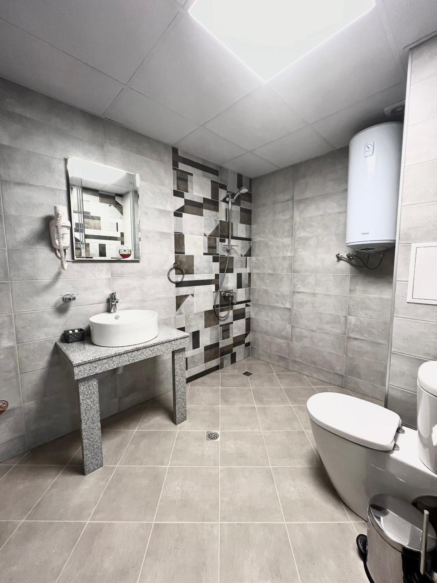 Green Park Apartments And Rooms For Guests Azenograd Kültér fotó