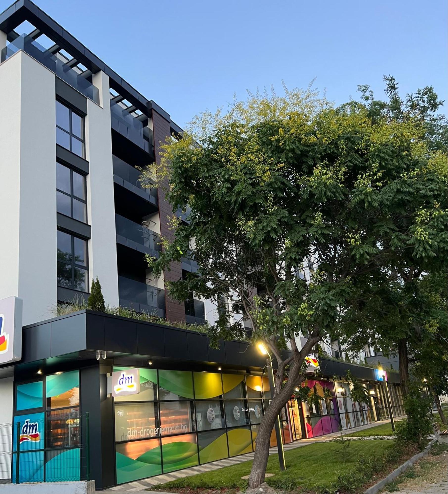 Green Park Apartments And Rooms For Guests Azenograd Kültér fotó